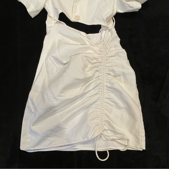 Zara cut out ruched dress - Picture 2 of 2